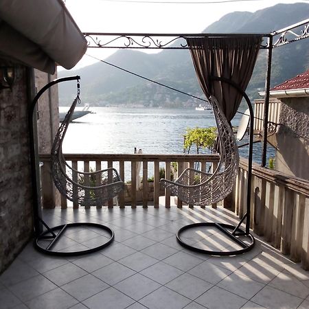 Apartment Aleksandar Tivat Exteriér fotografie