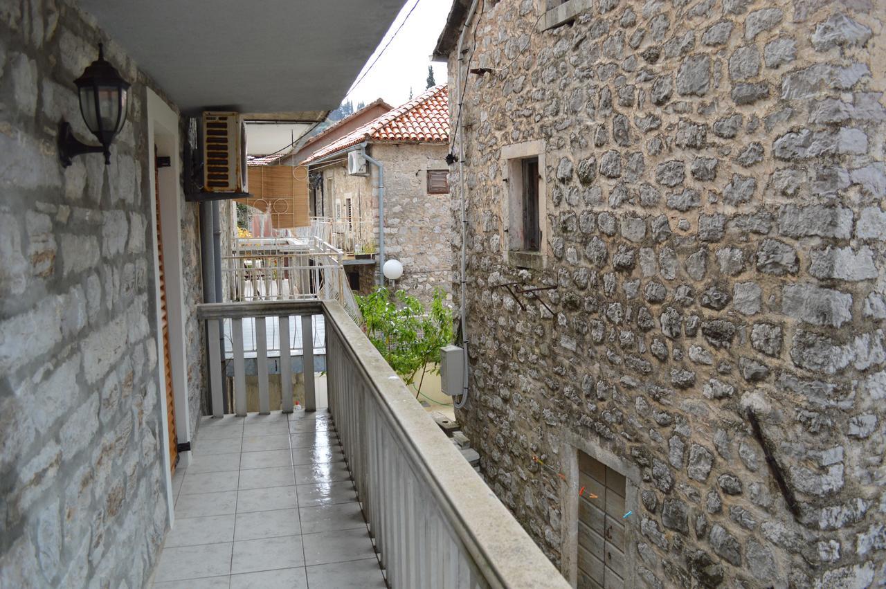 Apartment Aleksandar Tivat Exteriér fotografie